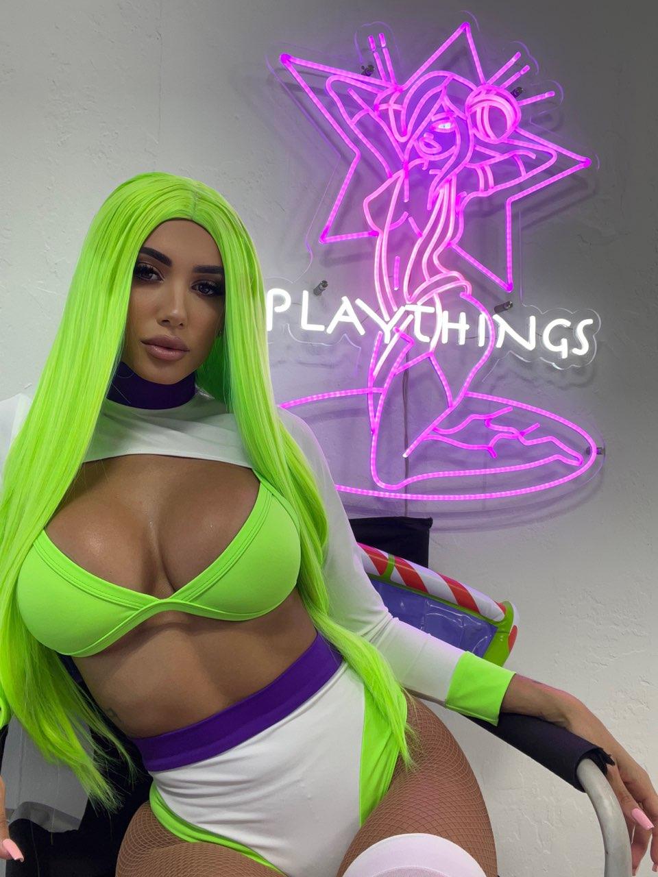 The Buzz Exclusive Costume