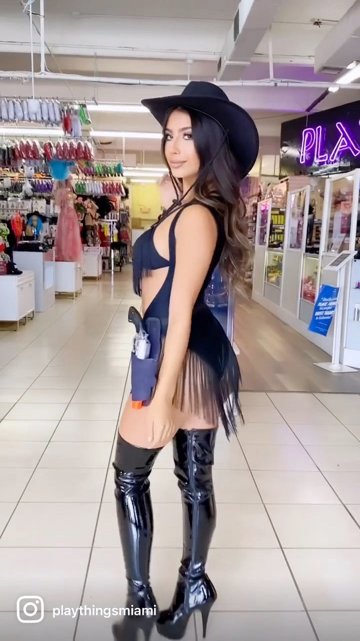 Exclusive Lady Sheriff