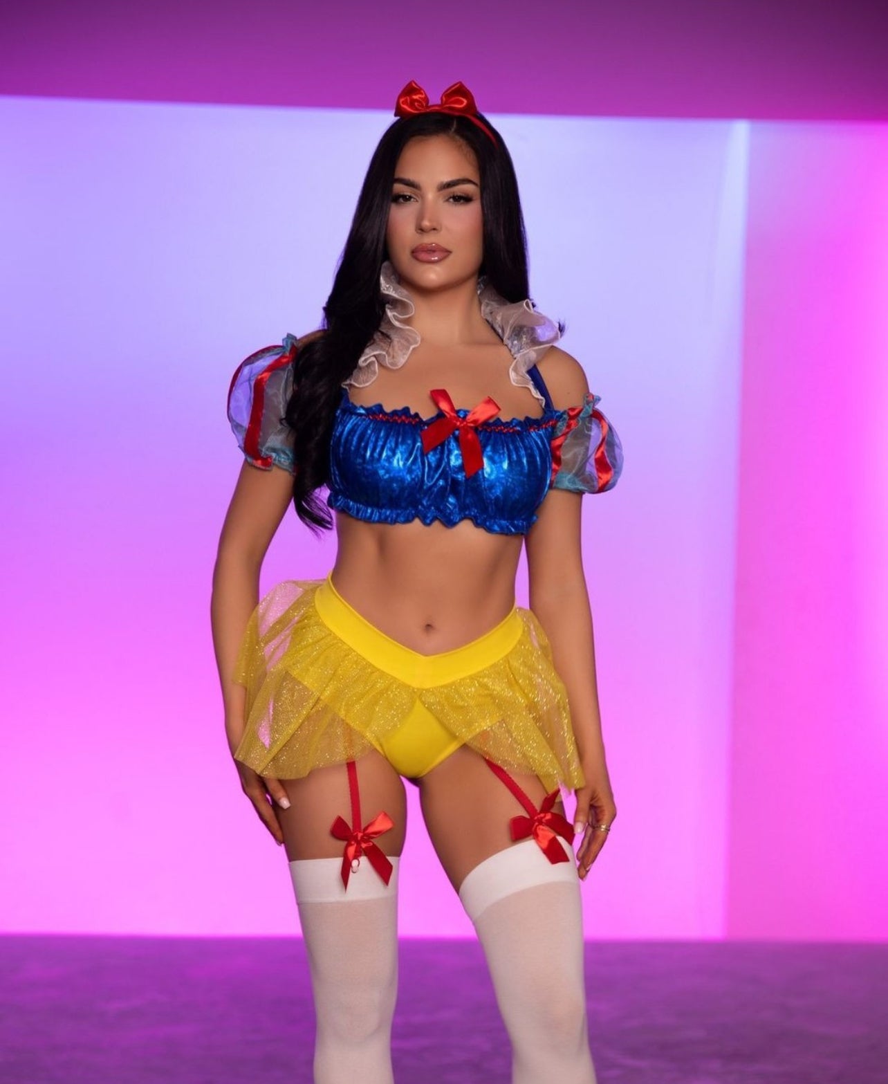 Bad Apple Snow Styled