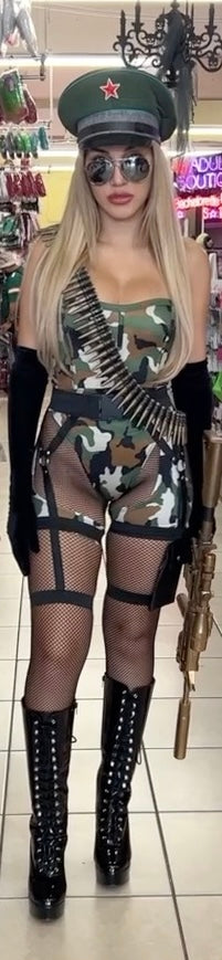 Soldier Hottie Exclusive