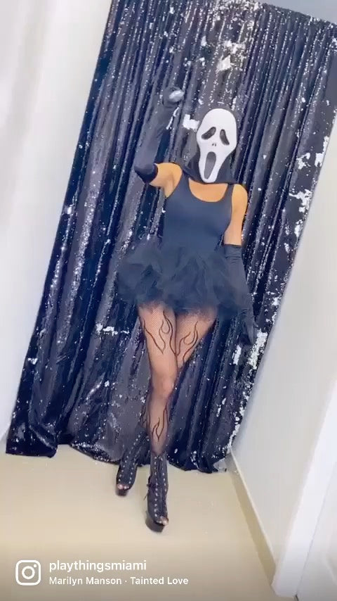 Exclusive Masked Slasher