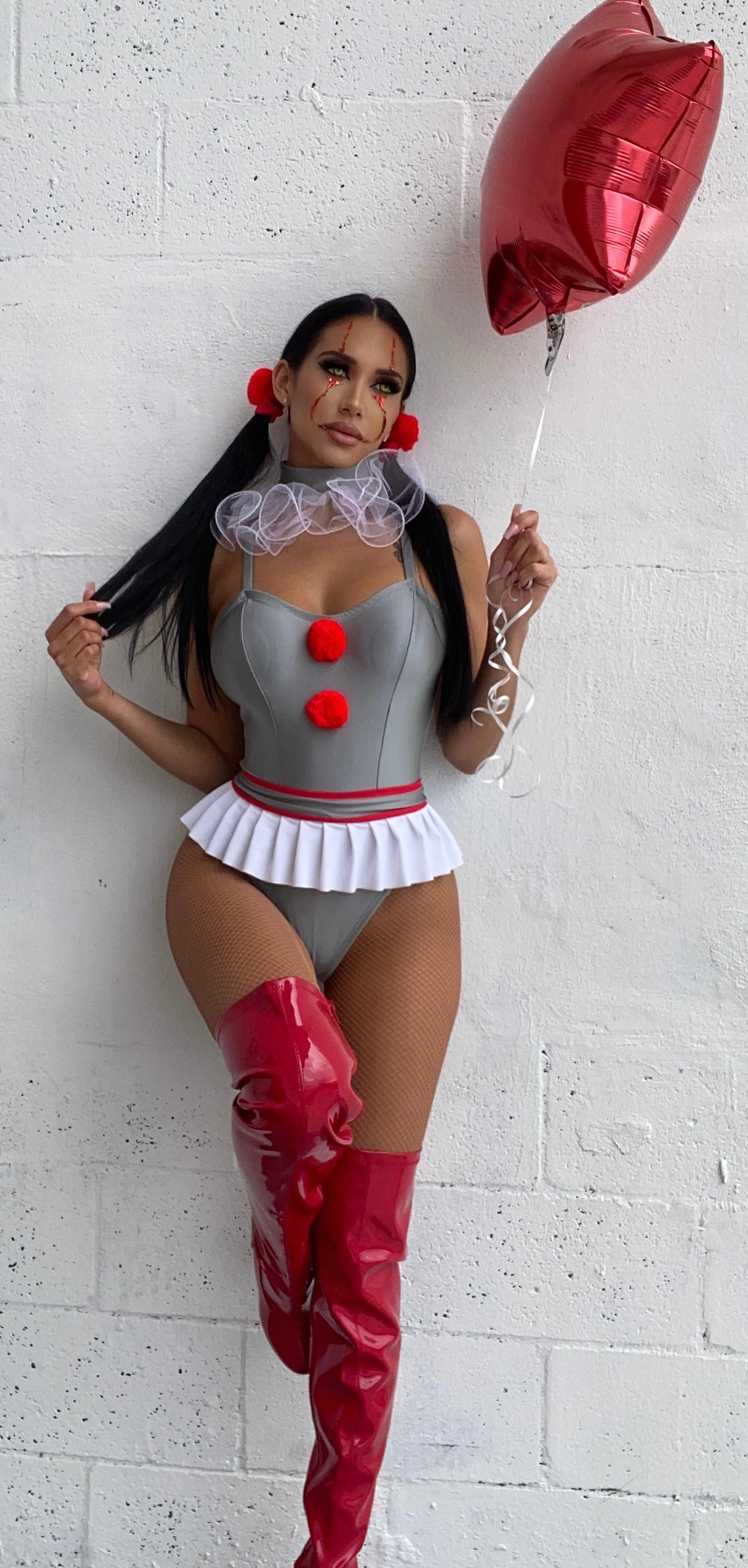 Exclusive Killer Clown