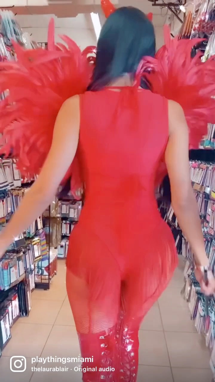 Exclusive Sultry Devil